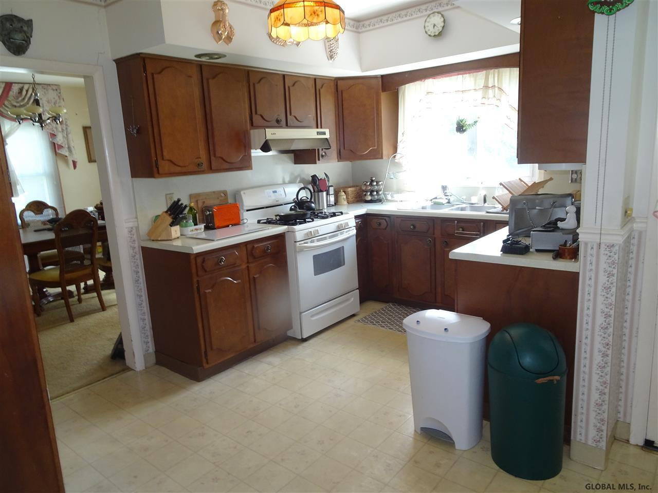 1119 Loudon Road Colonie, NY 12047 - Photo 4 of 21 Photo 4