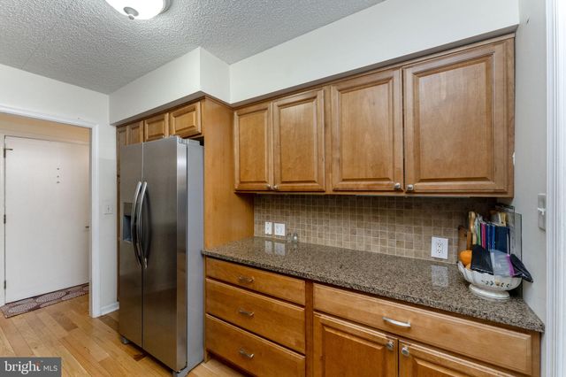 $350,000 | 104 Summit Drive, Unit B104, Bryn Mawr, PA 19010