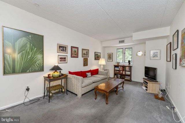 $350,000 | 104 Summit Drive, Unit B104, Bryn Mawr, PA 19010