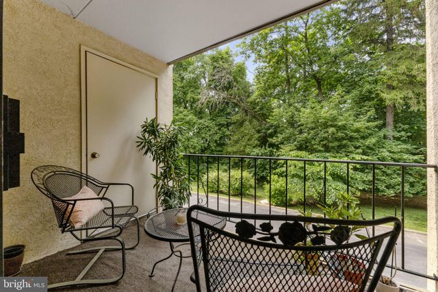 $350,000 | 104 Summit Drive, Unit B104, Bryn Mawr, PA 19010