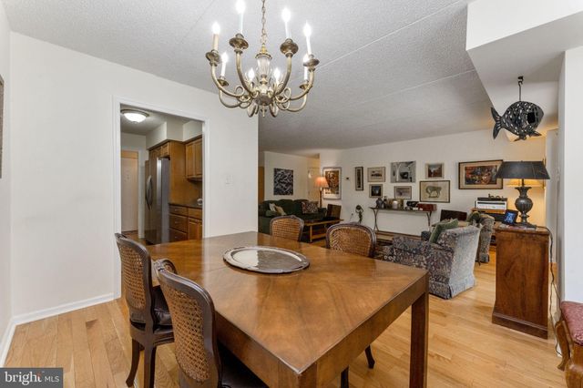 $350,000 | 104 Summit Drive, Unit B104, Bryn Mawr, PA 19010