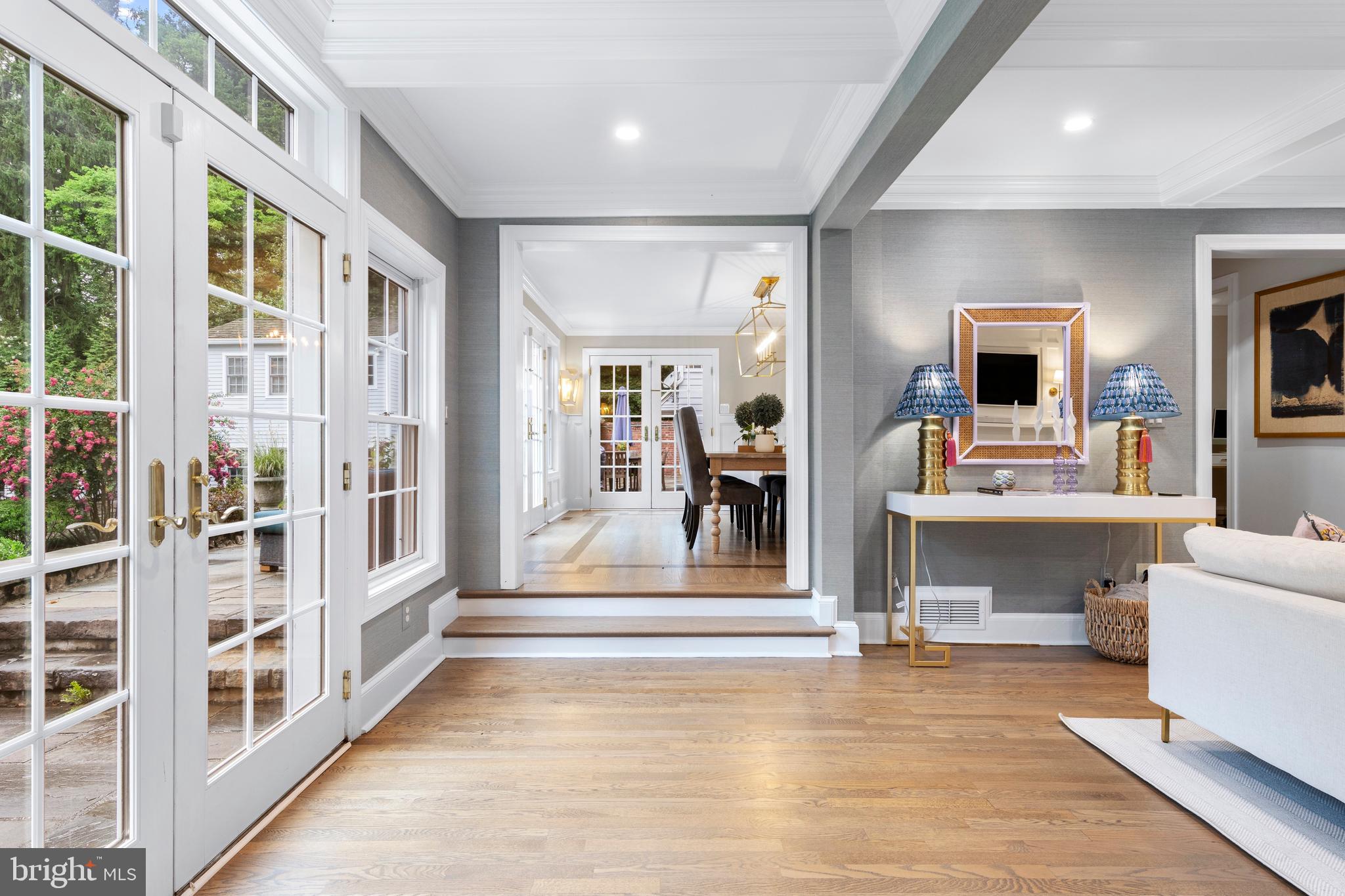 2 Private Way Wayne, PA 19087 - Photo 22 of 61 Light filled