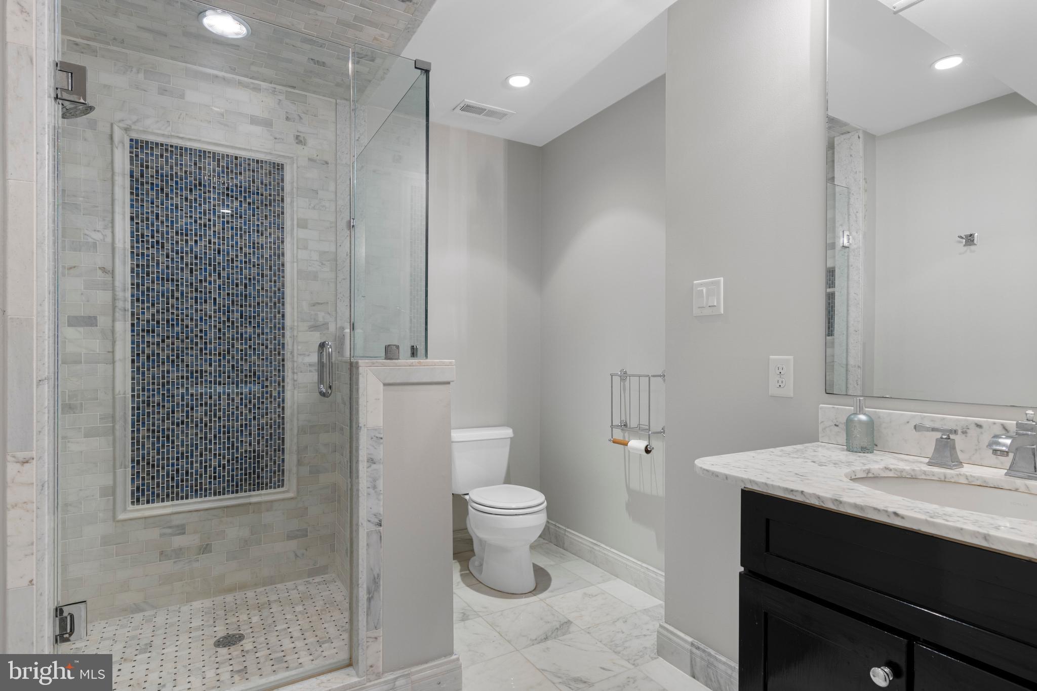 2 Private Way Wayne, PA 19087 - Photo 43 of 61 Bedroom #5 ensuite bath