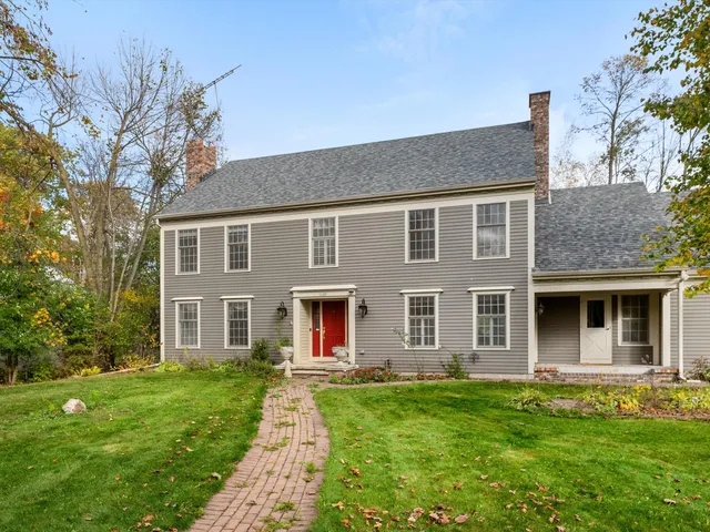 $579,000 | 1127 Tanglewood Road, Manitowoc, WI 54220