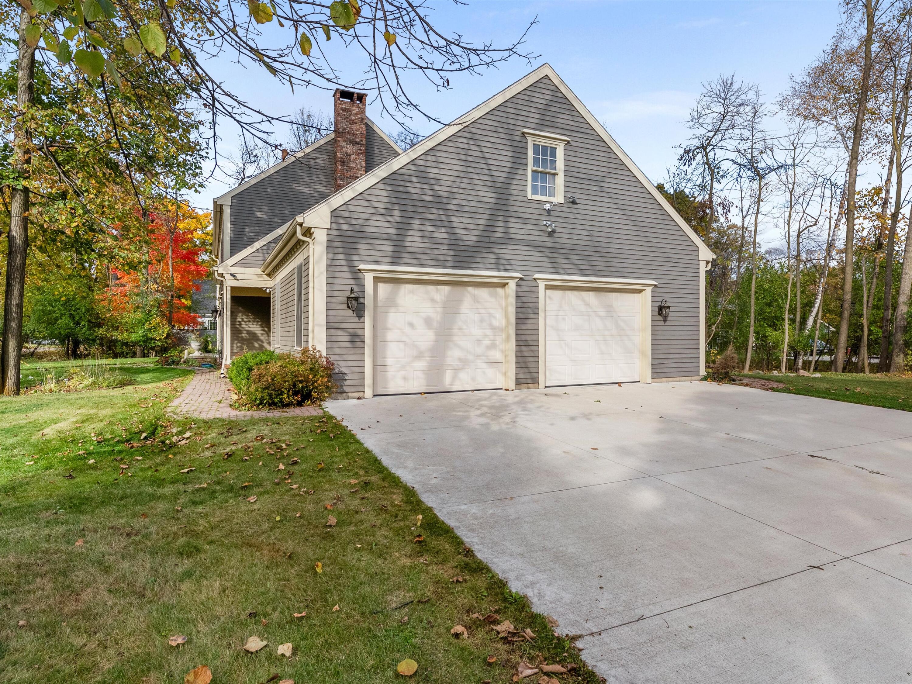 1127 Tanglewood Road Manitowoc, WI 54220 - Photo 13 of 72 05-004_2625342_09609