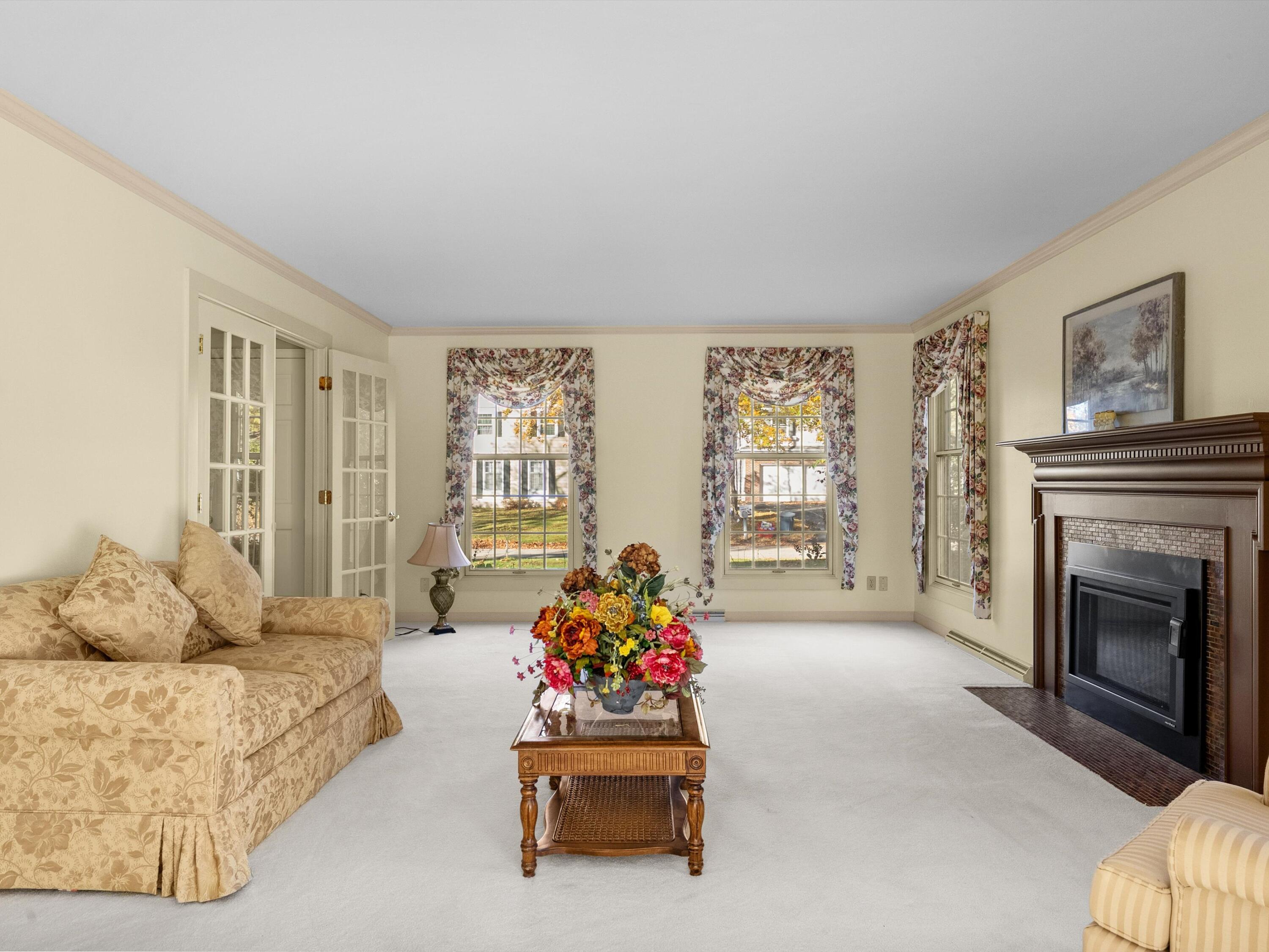 1127 Tanglewood Road Manitowoc, WI 54220 - Photo 25 of 72 25-024_2625342_09193