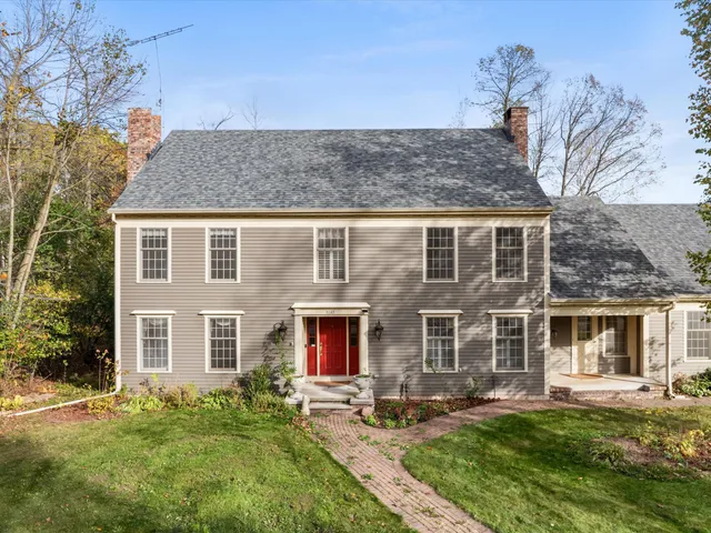 $579,000 | 1127 Tanglewood Road, Manitowoc, WI 54220