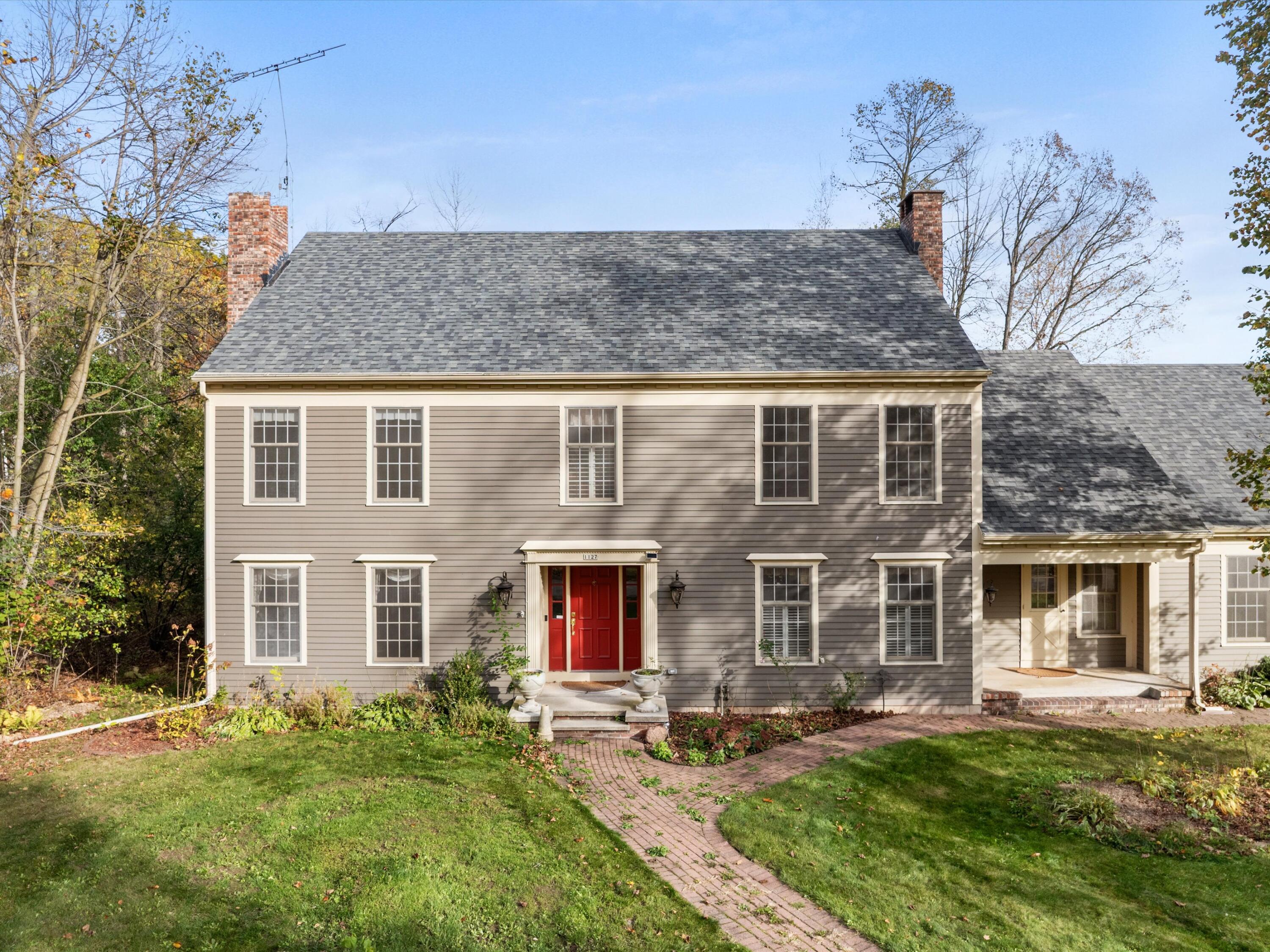 1127 Tanglewood Road Manitowoc, WI 54220 - Photo 59 of 72 09-008_DJI_20251024140121_0927_D