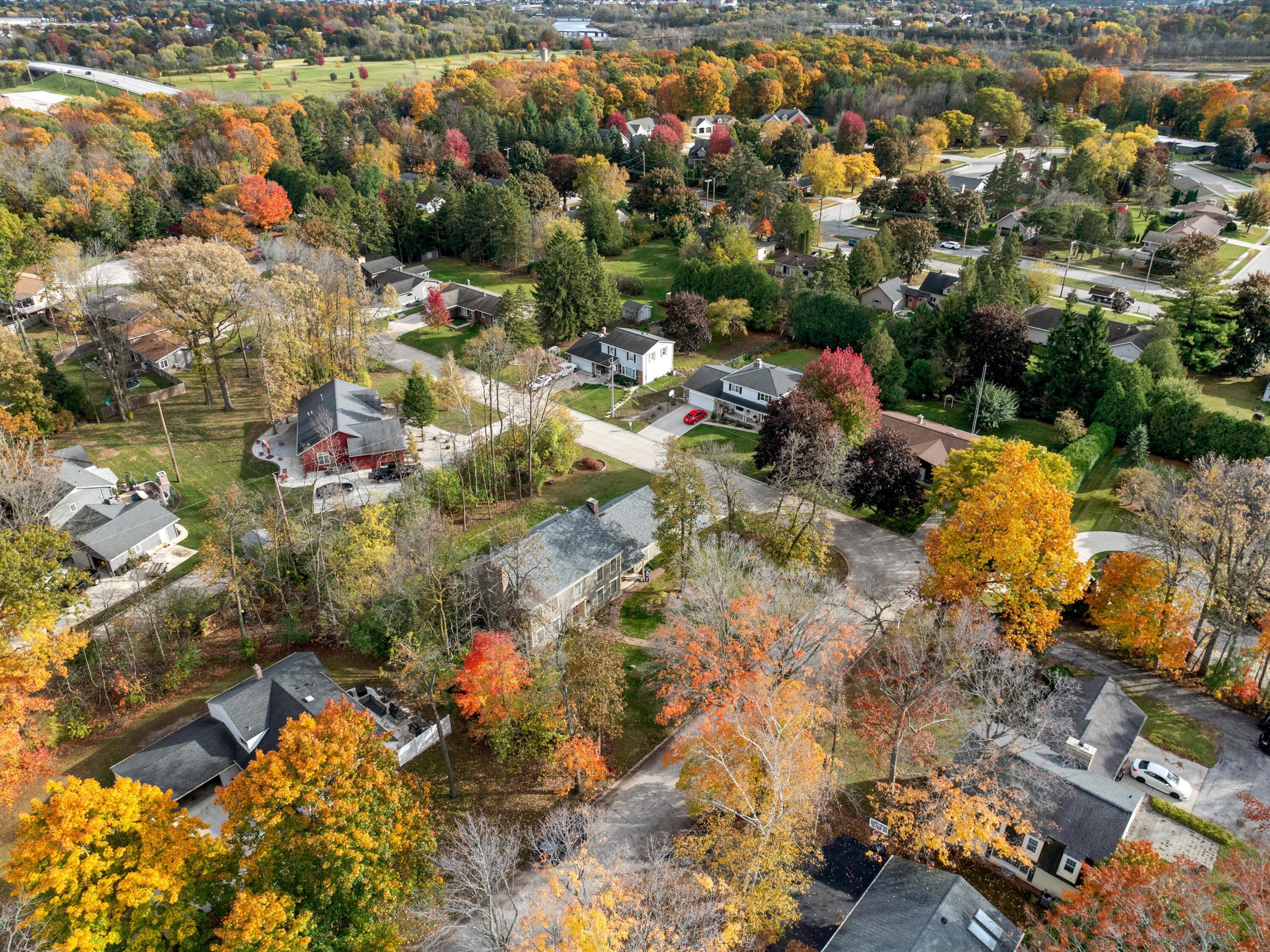 1127 Tanglewood Road Manitowoc, WI 54220 - Photo 62 of 72 14-013_DJI_20251024140435_0933_D