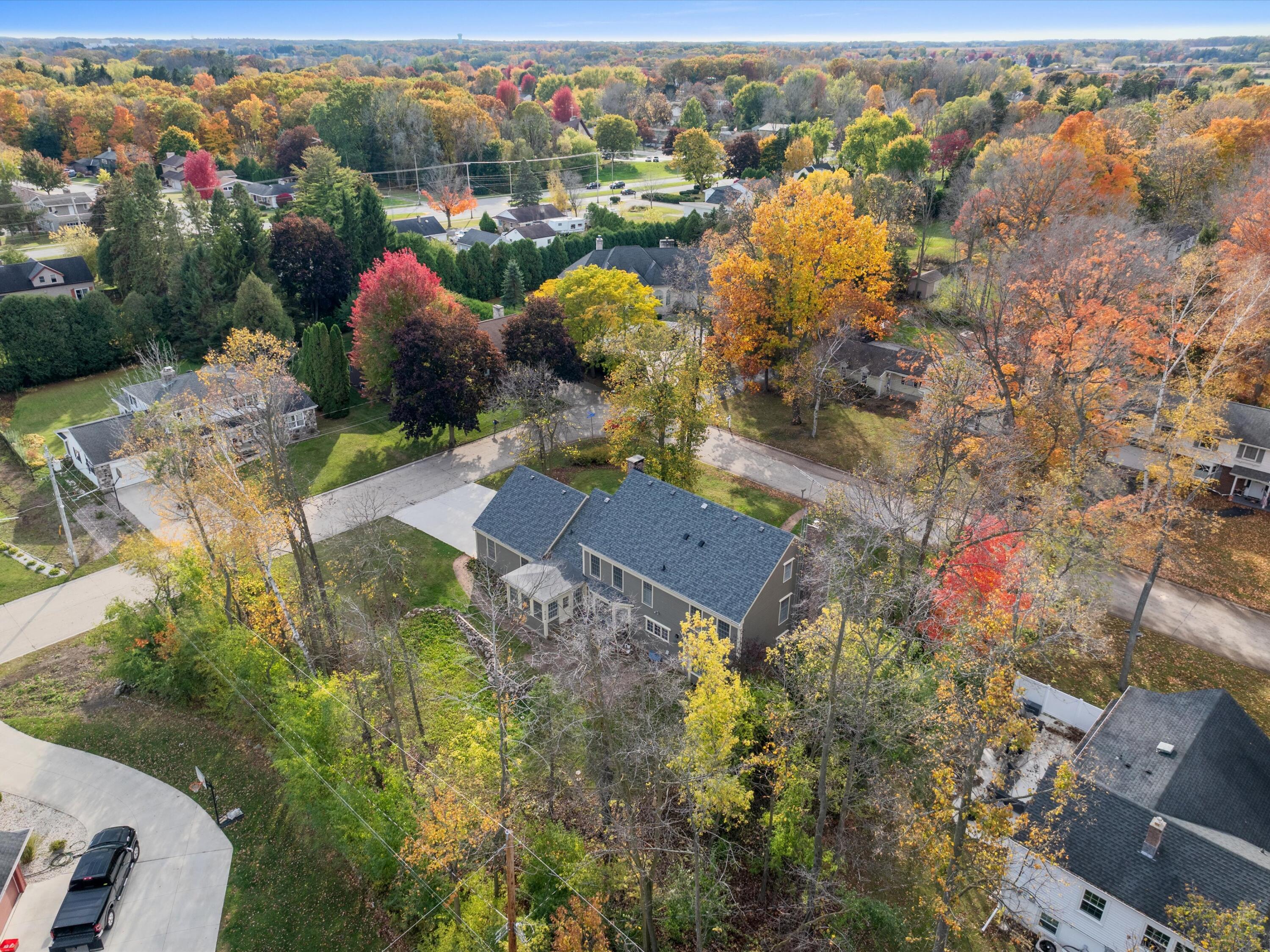 1127 Tanglewood Road Manitowoc, WI 54220 - Photo 63 of 72 13-012_DJI_20251024140414_0932_D