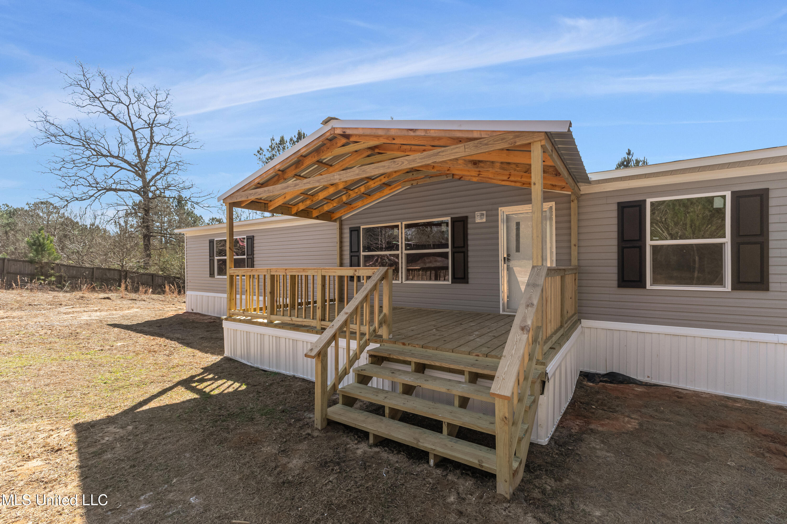 143 County Road 153 Laurel, MS 39443 - Photo 4 of 41 143_Co_Rd_153-5