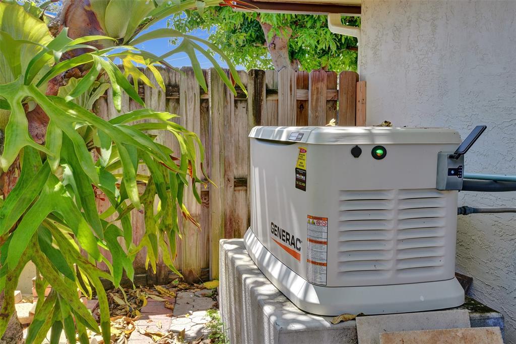 2000 Northeast 31st Avenue Fort Lauderdale, FL 33305 - Photo 45 of 47