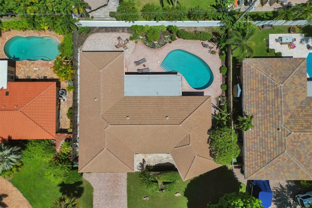 2000 Northeast 31st Avenue Fort Lauderdale, FL 33305 - Photo 5 of 47 an aerial view of a house with a swimming pool