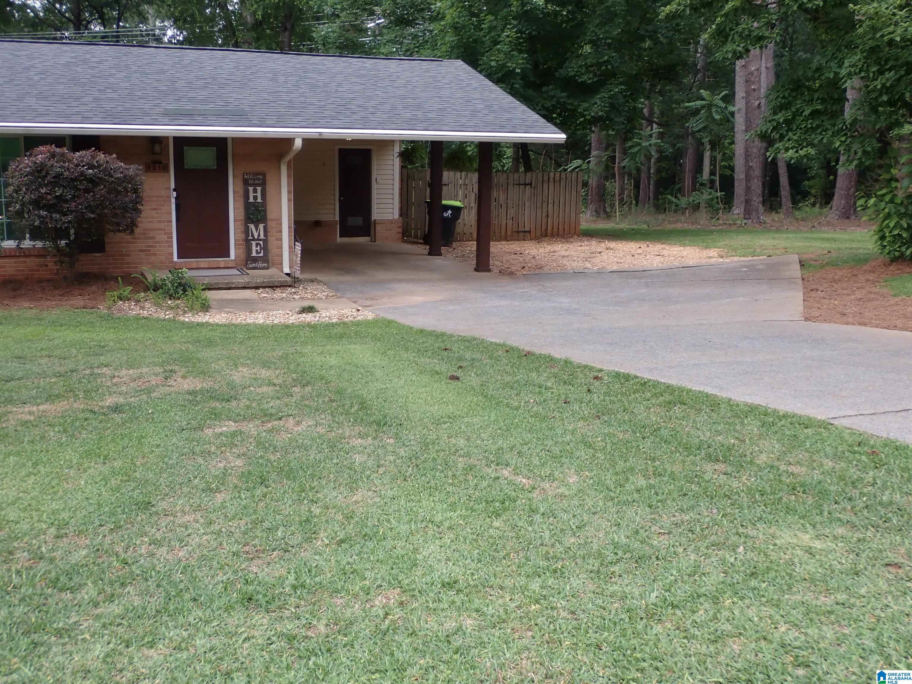 1310 Terrace Road Sylacauga, AL 35150 - Photo 4 of 37