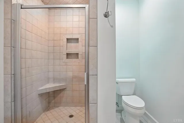 an empty room with closet