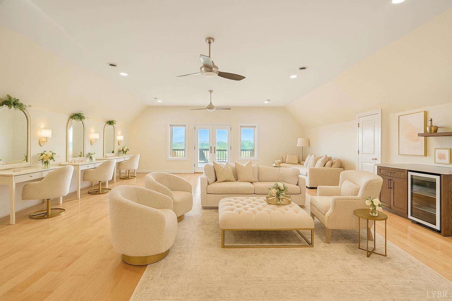 1433 Piney Mountain Road Appomattox, VA 24522 - Photo 8 of 68 a living room with furniture