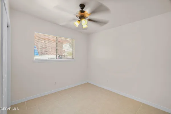 a view of empty room with window