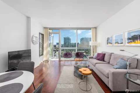 $859,000 | 325 Berry Street, Unit 717, San Francisco, CA 94158