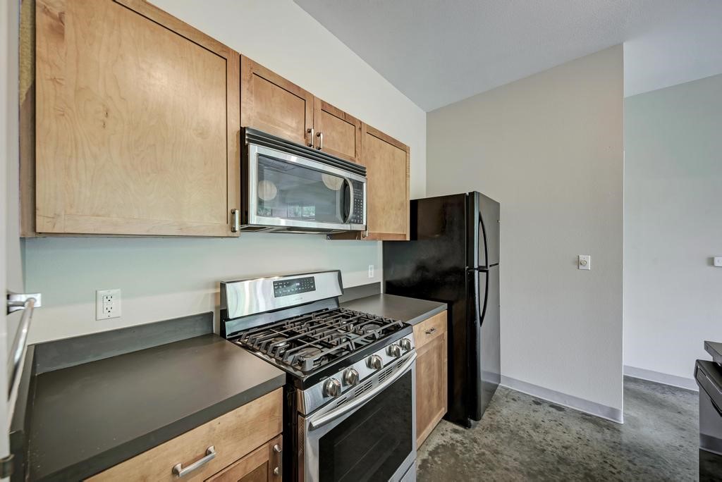 2401 East 6th Street, Unit 3046 Austin, TX 78702 - Photo 14 of 35