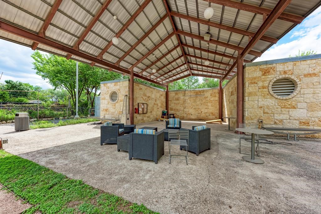 2401 East 6th Street, Unit 3046 Austin, TX 78702 - Photo 24 of 35 Community pavilion