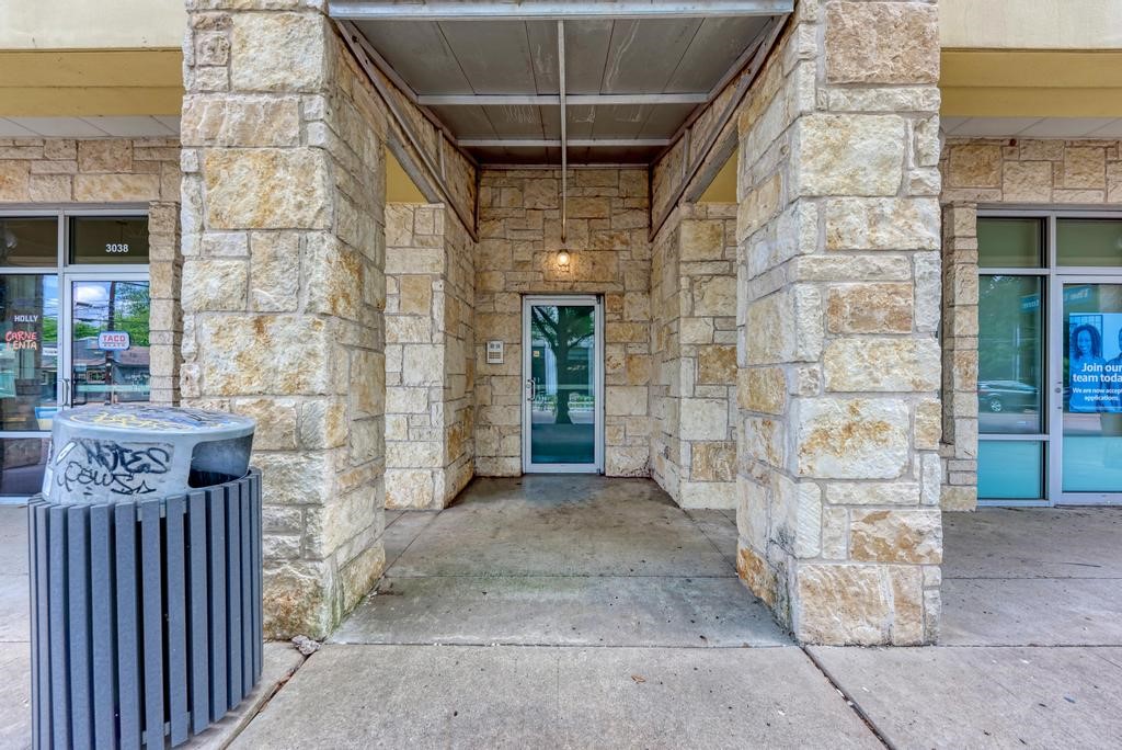 2401 East 6th Street, Unit 3046 Austin, TX 78702 - Photo 35 of 35 Building entry location