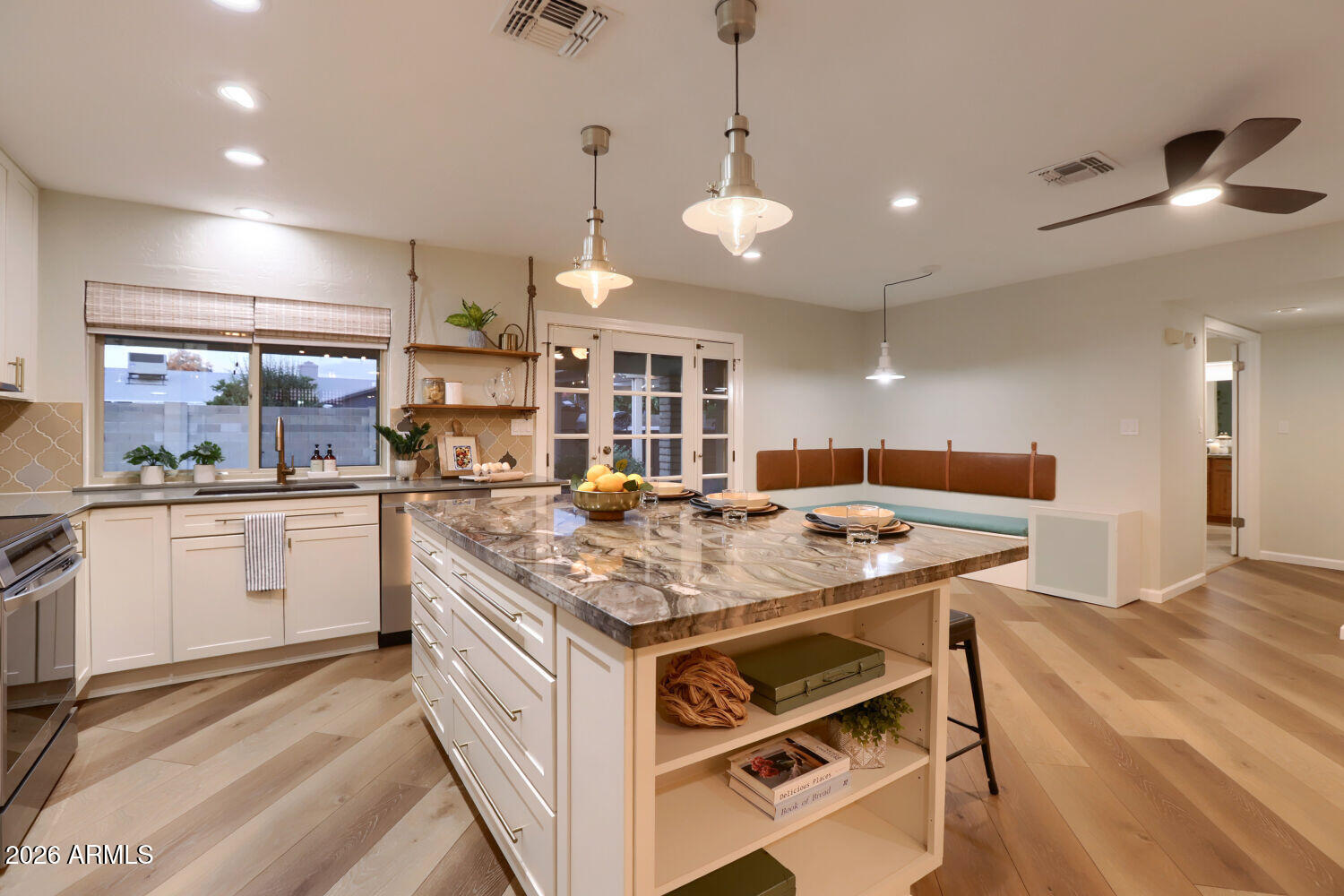 3641 West Grandview Road Phoenix, AZ 85053 - Photo 5 of 22 Quartzite Countertops