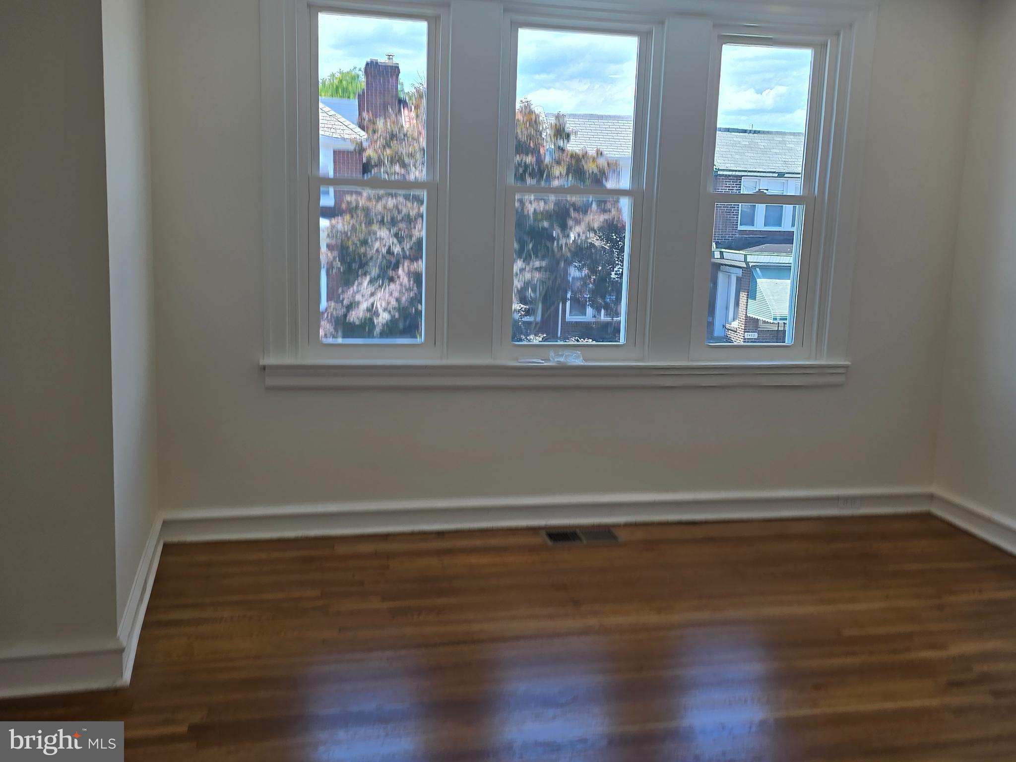 7441 Beverly Road Philadelphia, PA 19138 - Photo 27 of 56