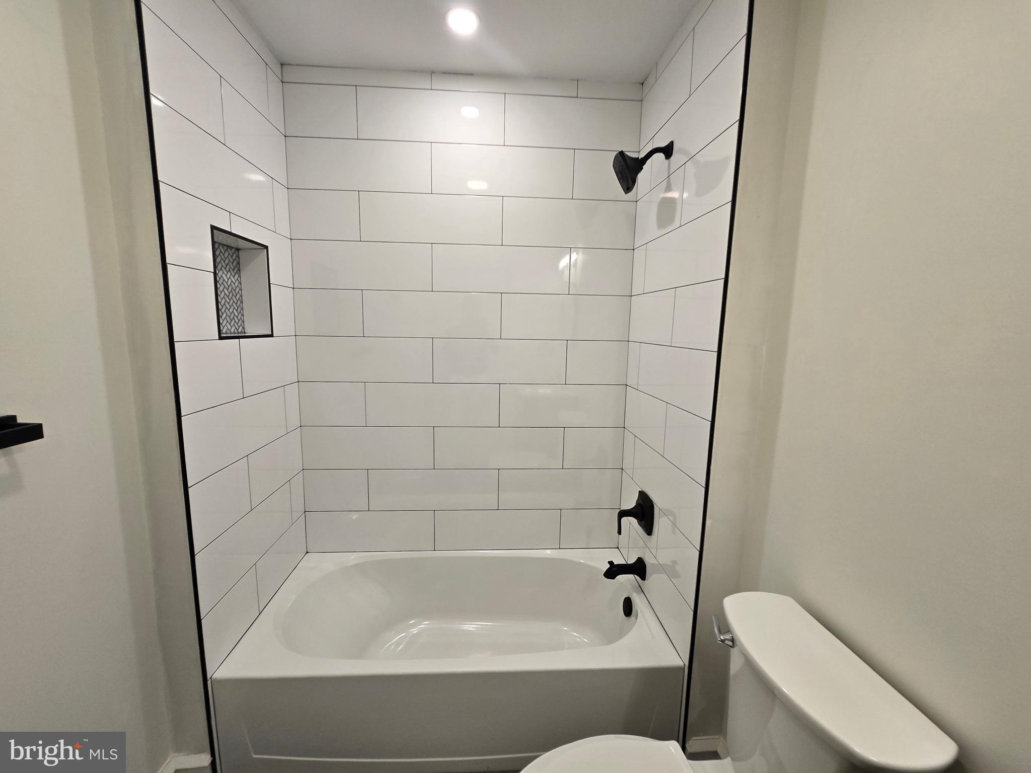 7441 Beverly Road Philadelphia, PA 19138 - Photo 46 of 56