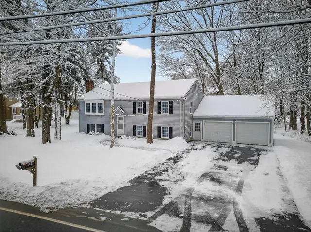 $690,000 | 259 Pleasant Hill Road, Scarborough, ME 04074