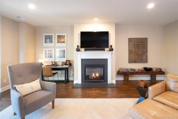 $1,995,000 | 35 1st Street, Pelham, NY 10803