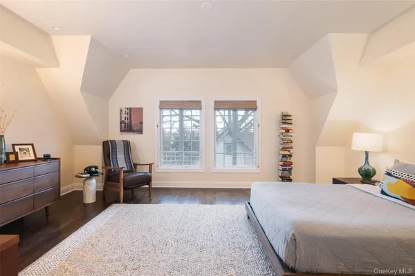 $1,995,000 | 35 1st Street, Pelham, NY 10803