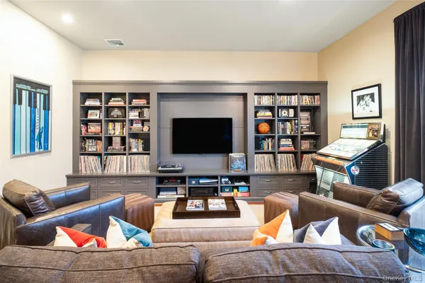 $1,995,000 | 35 1st Street, Pelham, NY 10803