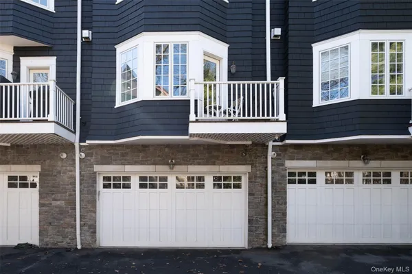 $1,995,000 | 35 1st Street, Pelham, NY 10803