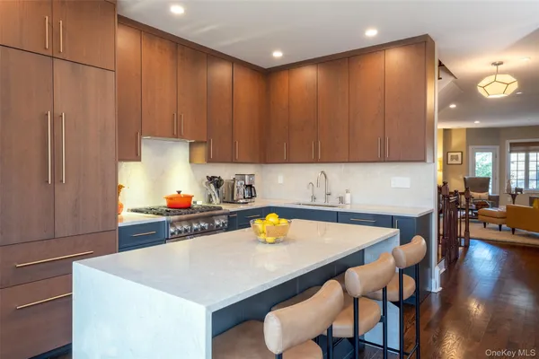 $1,995,000 | 35 1st Street, Pelham, NY 10803