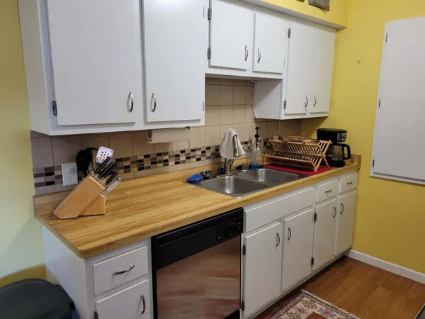 $162,500 | 8322 West Howard Avenue, Unit 2, Milwaukee, WI 53220
