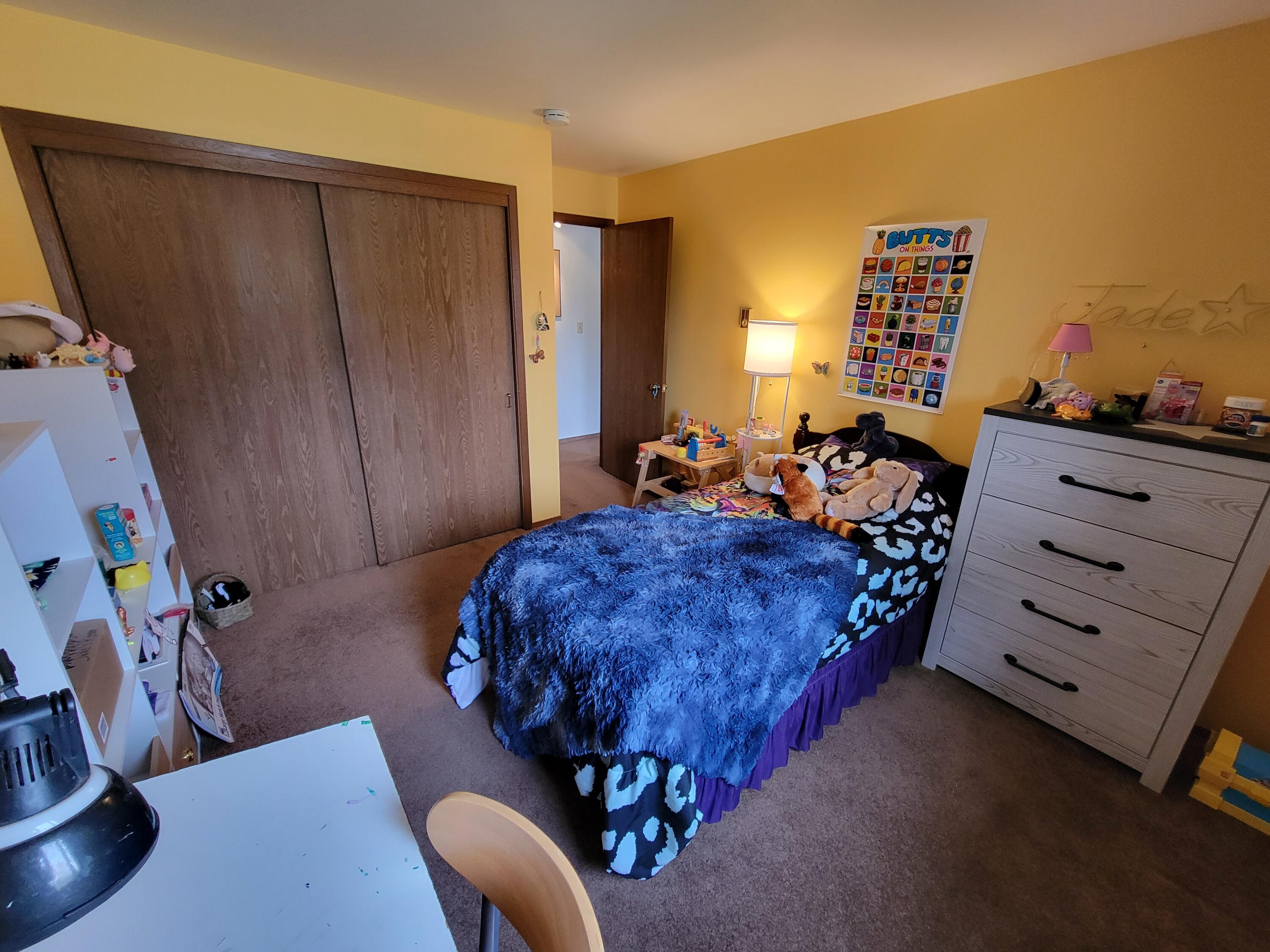 8322 West Howard Avenue, Unit 2 Milwaukee, WI 53220 - Photo 19 of 45 20260427_165513