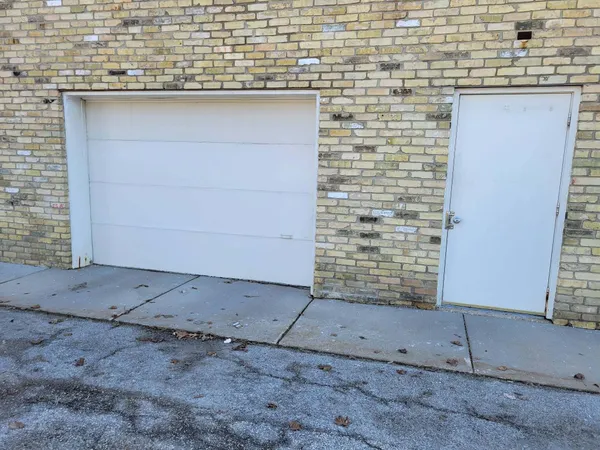 $162,500 | 8322 West Howard Avenue, Unit 2, Milwaukee, WI 53220