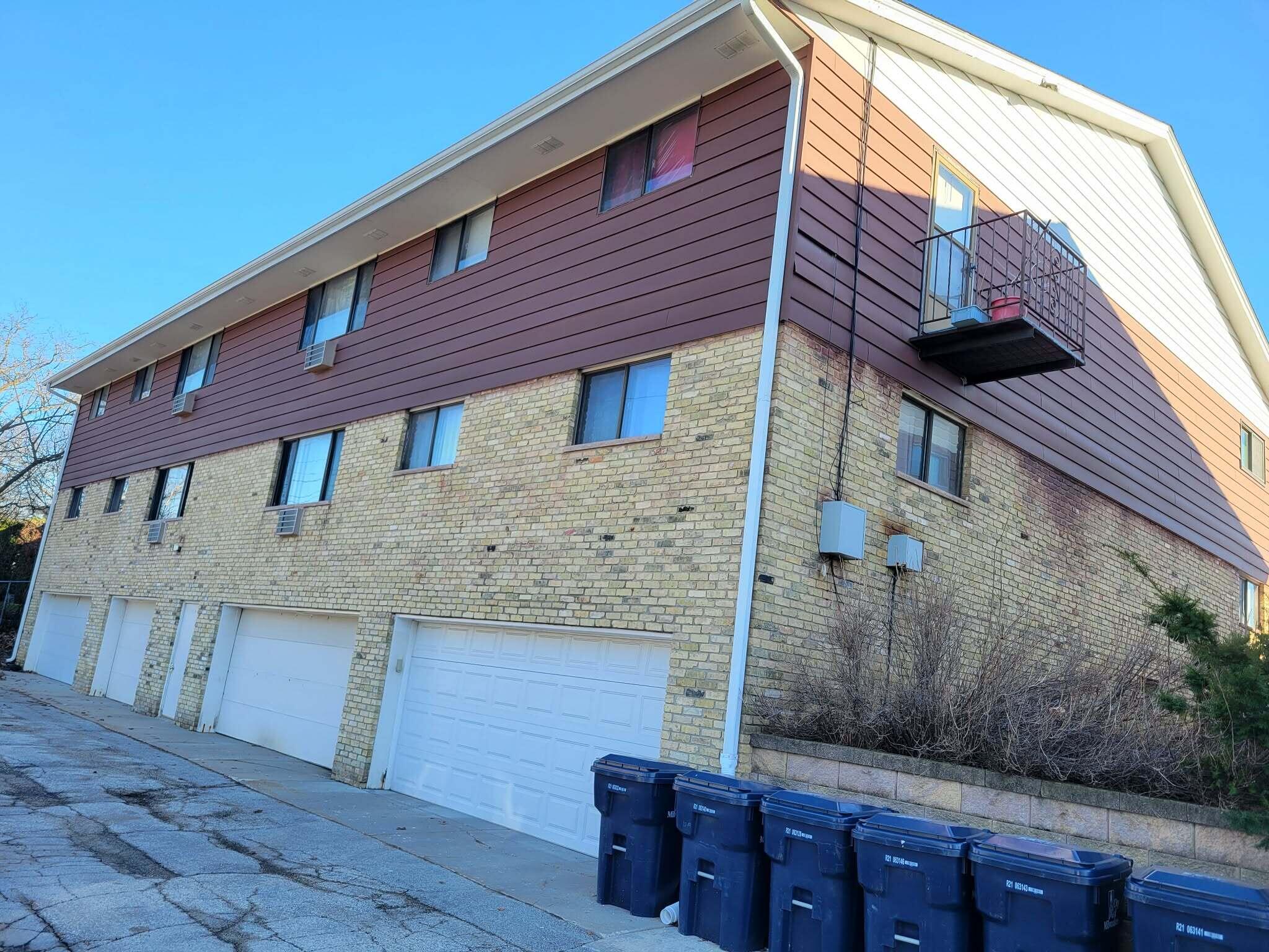 8322 West Howard Avenue, Unit 2 Milwaukee, WI 53220 - Photo 44 of 45 5f35bdc6-c328-4213-95ce-d56961a2a3ea