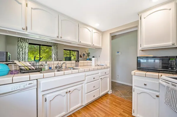 $335,000 | 7542 Pomerol Lane, Citrus Heights, CA 95621