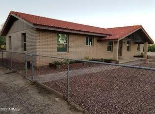 $2,300 | 1005 Monroe Avenue, Buckeye, AZ 85326