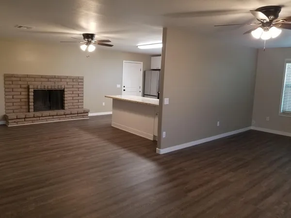 $2,300 | 1005 Monroe Avenue, Buckeye, AZ 85326