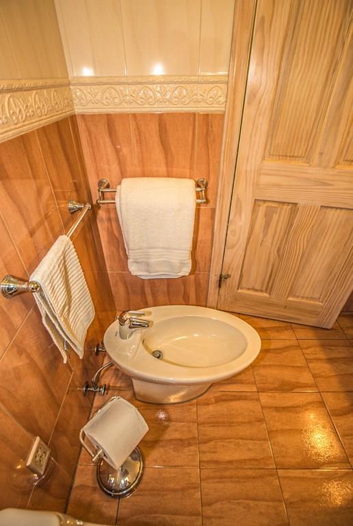 44 Quentin Road Springfield, MA 01129 - Photo 19 of 40 a bathroom with a sink and a mirror