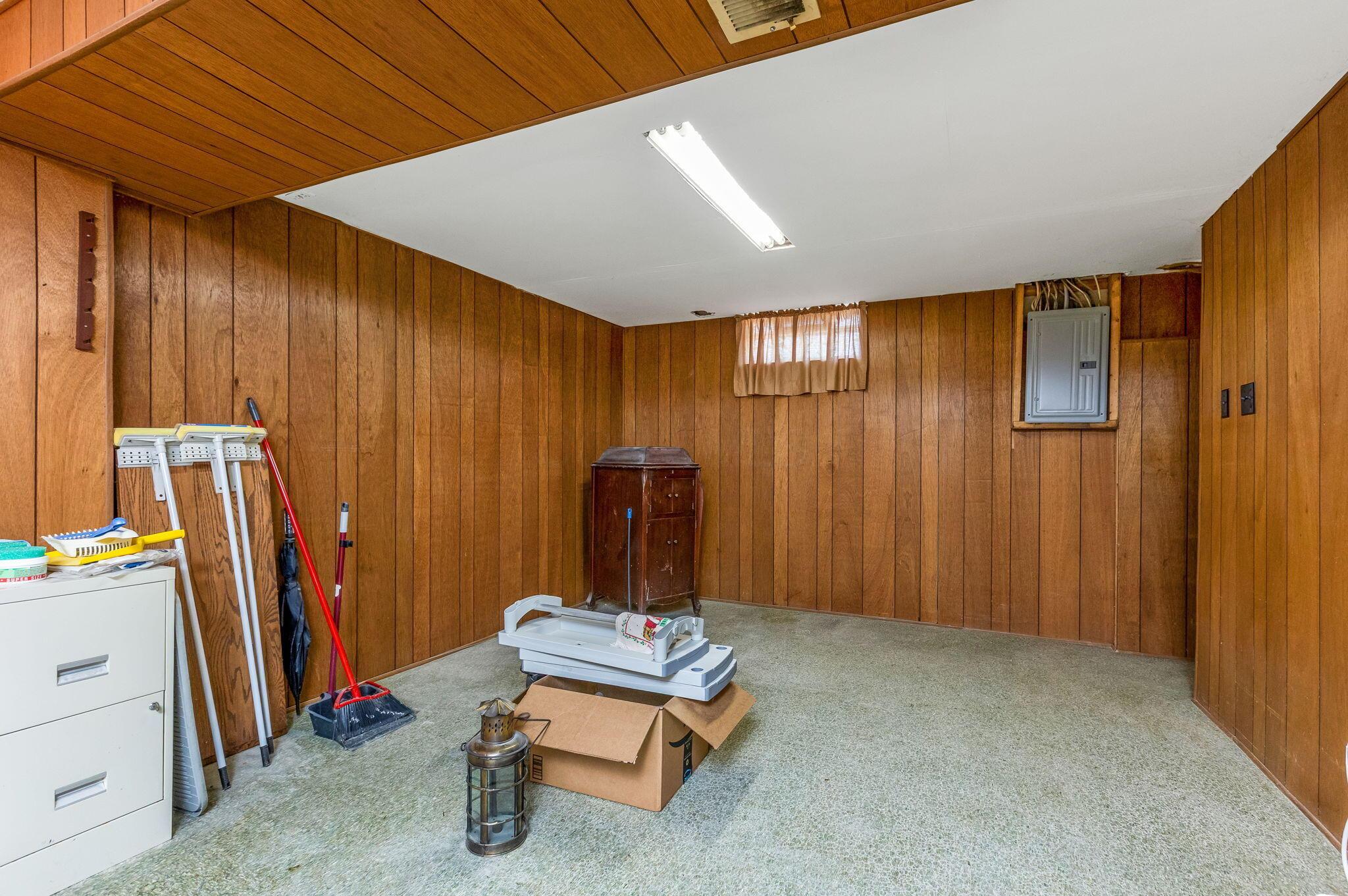 3927 Frazier Road East Columbus, OH 43207 - Photo 26 of 40 28-web-or-mls-0D3A4262