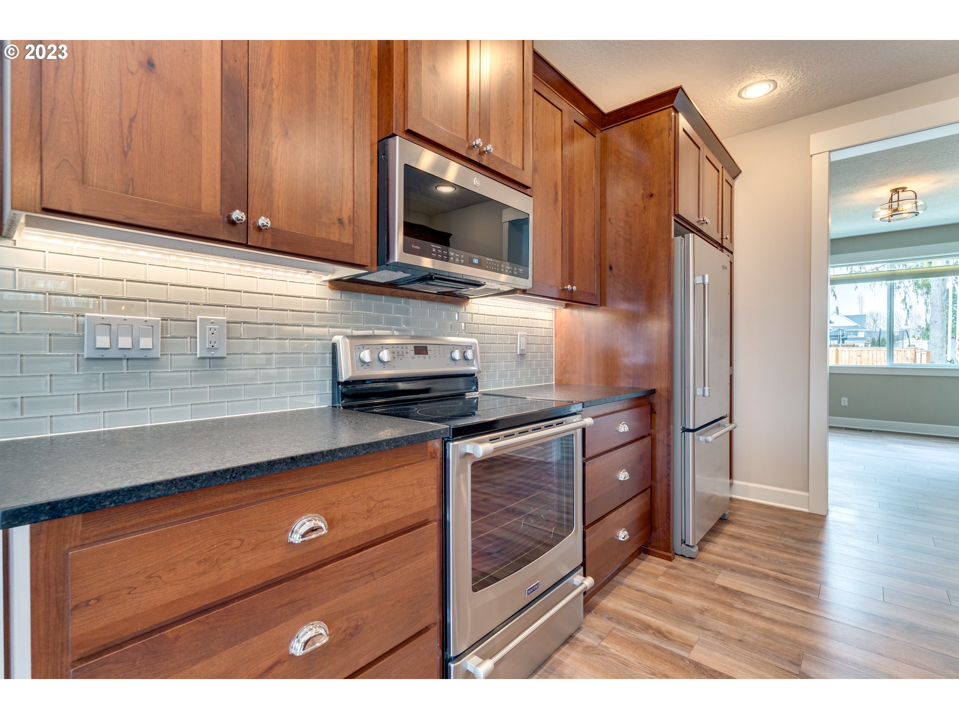 1040 Bair Road Northeast Keizer, OR 97303 - Photo 12 of 32 Gallery Image 12