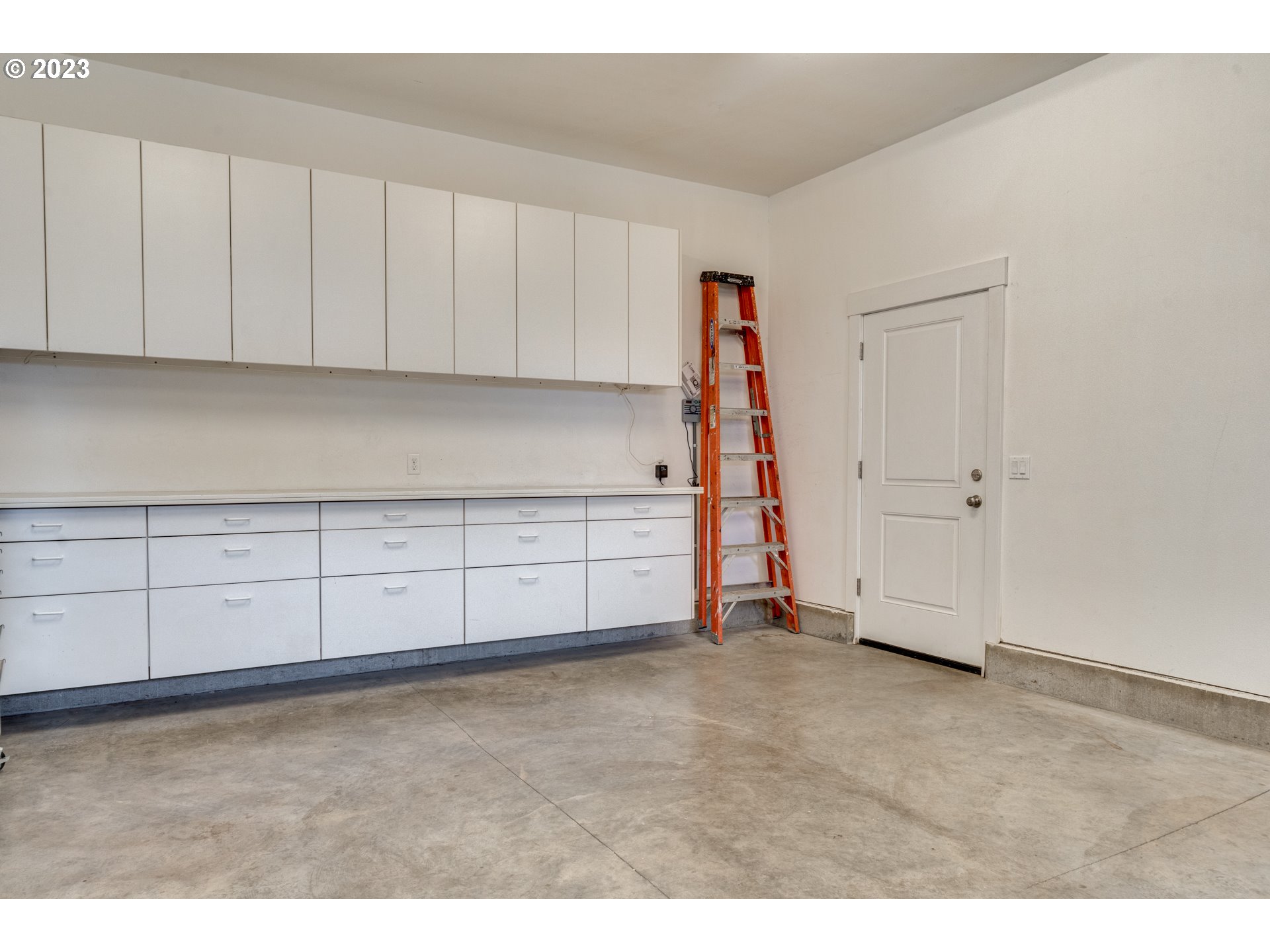 1040 Bair Road Northeast Keizer, OR 97303 - Photo 30 of 32 Gallery Image 30