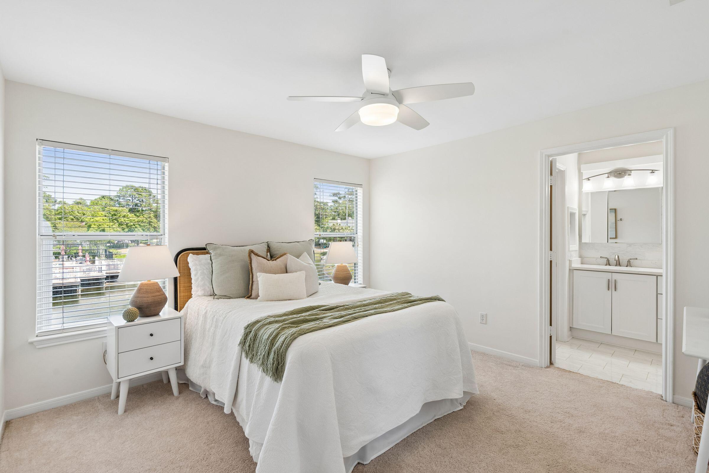 2011 North Highway 17, Unit 1900R Mount Pleasant, SC 29466 - Photo 25 of 79 Primary Bedroom
