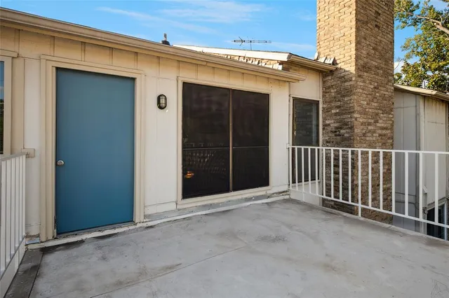 an entrance view of a house