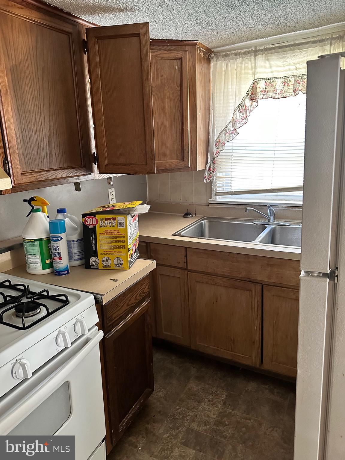 306 Rutherford Avenue Trenton, NJ 08618 - Photo 4 of 4