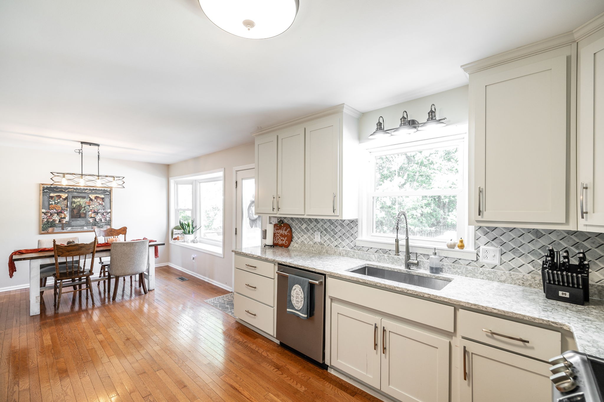 2714 Morgan Road Joelton, TN 37080 - Photo 19 of 78 a kitchen with lots of counter top space and dining table