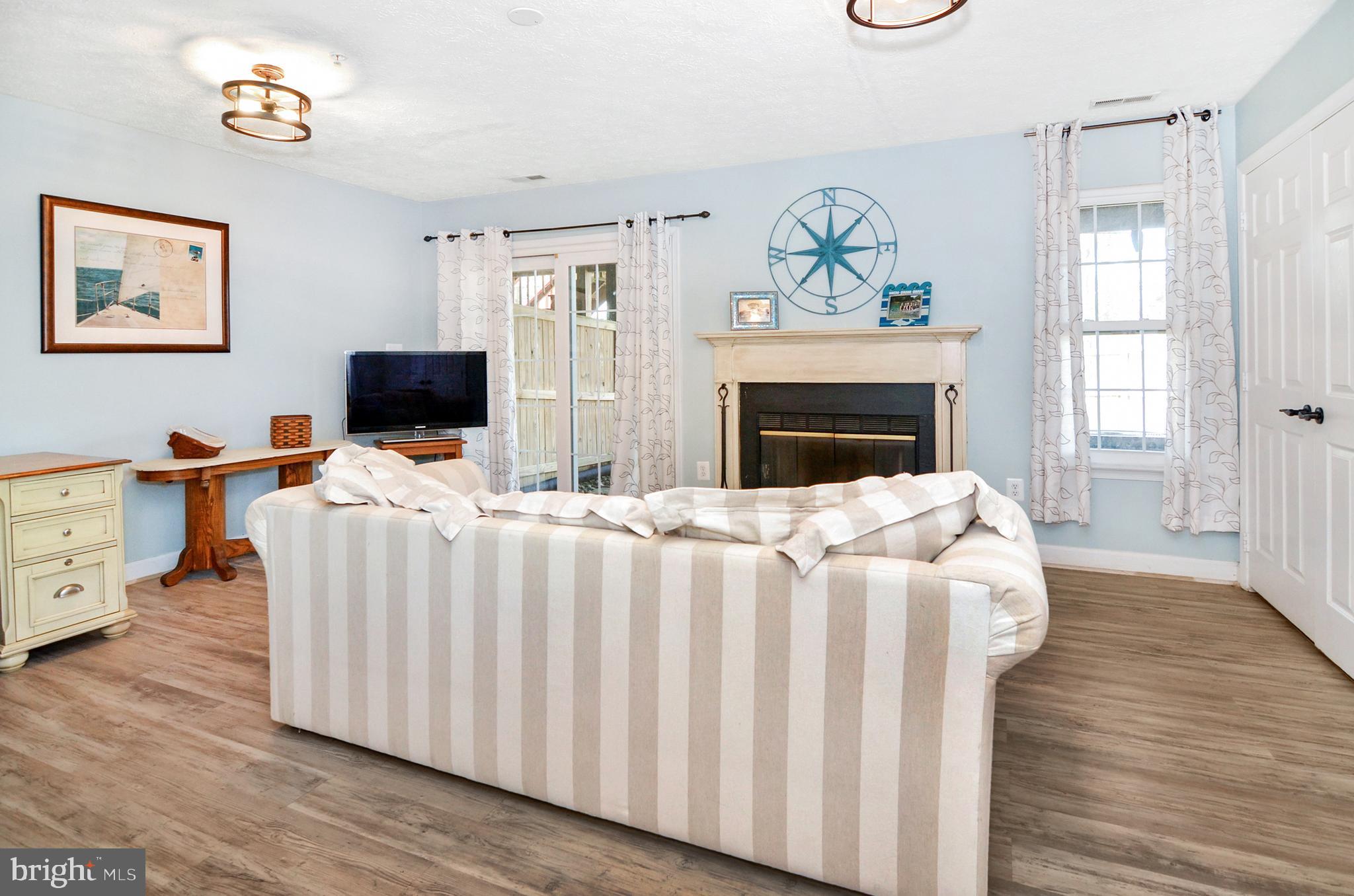 1394 Escapade Court Riva, MD 21140 - Photo 4 of 35